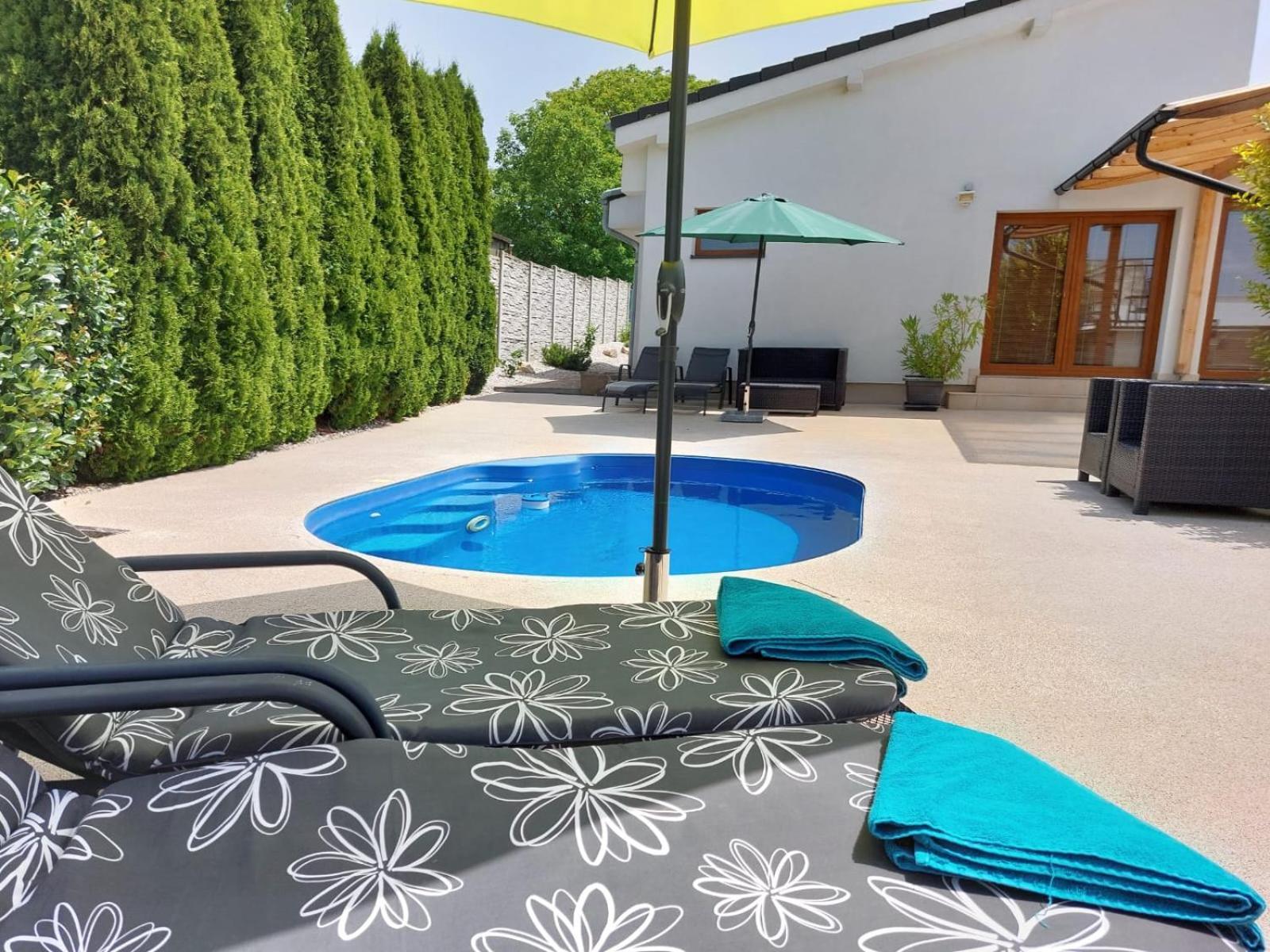 Village Romantic Apartments Near Cesky Krumlov (Adults Only) Strizov Exterior foto