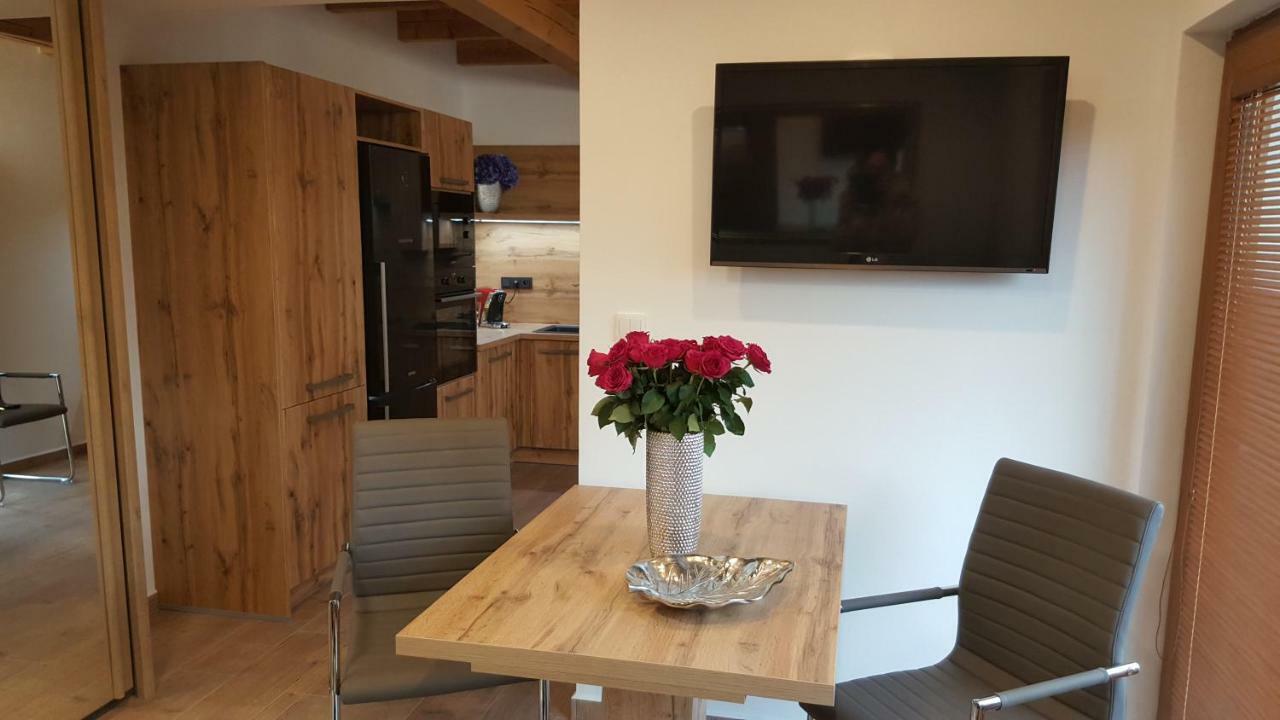 Village Romantic Apartments Near Cesky Krumlov (Adults Only) Strizov Exterior foto